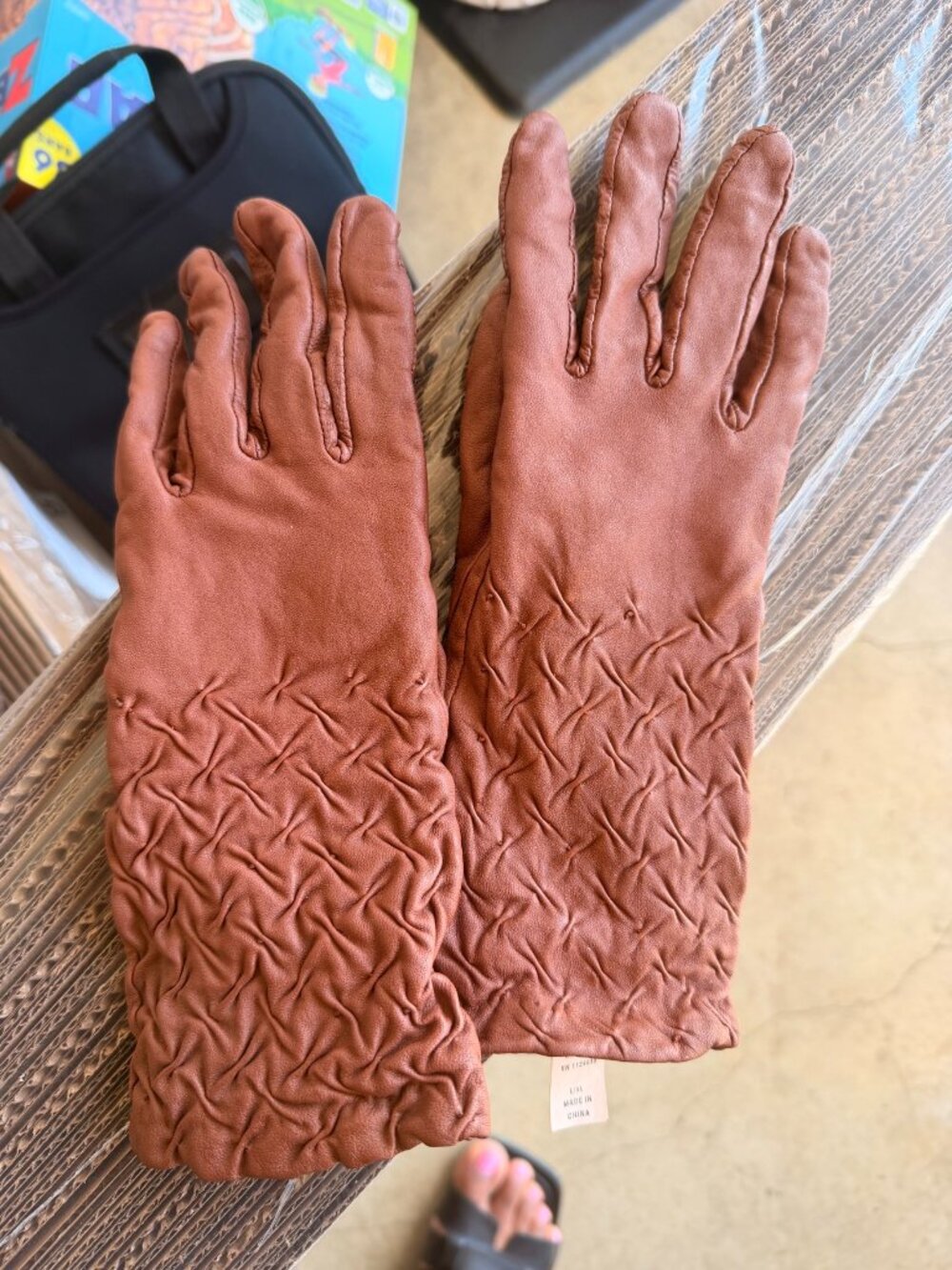 Merona Genuine Leather Gloves Cognac Brown L/XL Fleece Lined